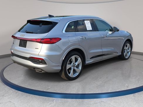 Used 2025 Audi Q5 Prestige AWD/4WD image 5