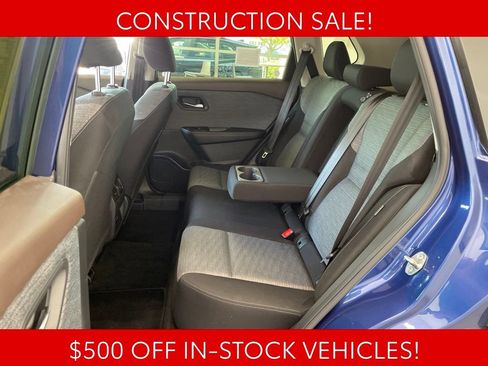 Used 2023 Nissan Rogue SV AWD/4WD image 10