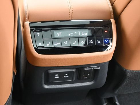 New 2026 INFINITI QX60 Autograph w/ Dark Cargo Package image 15