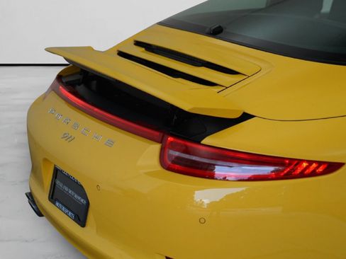 Used 2015 Porsche 911 Targa 4S w/ Burmester Audio Package AWD/4WD image 51