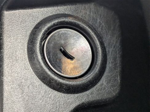 Used 2017 Jeep Wrangler Unlimited Sahara w/ Max Tow Package image 29