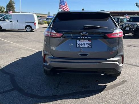 Used 2022 Ford Edge ST-Line AWD/4WD image 4
