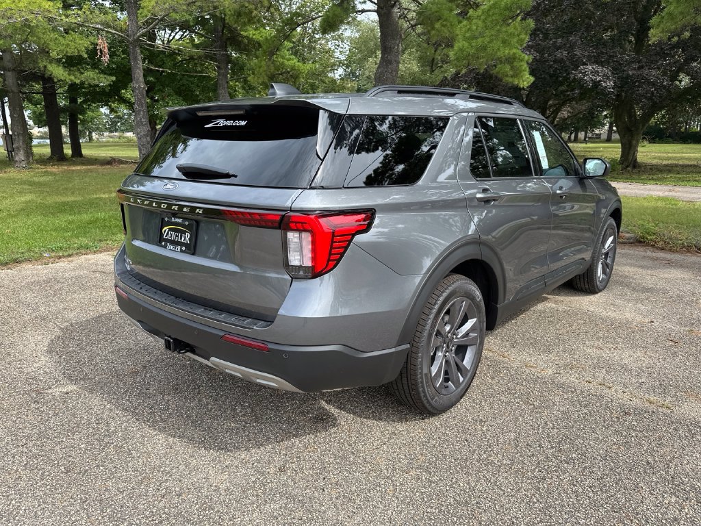 New 2027 Ford Explorer Active w/ Active Comfort Package AWD/4WD image 8