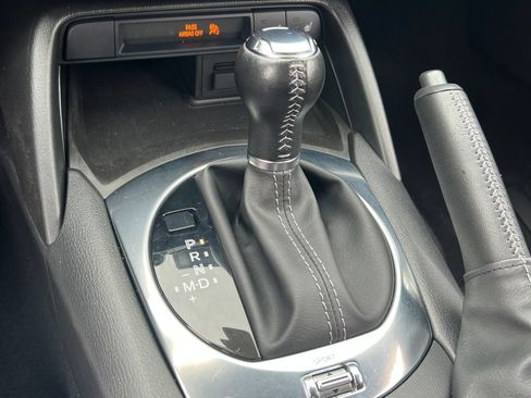 Used 2021 MAZDA MX-5 Miata Club RWD image 28