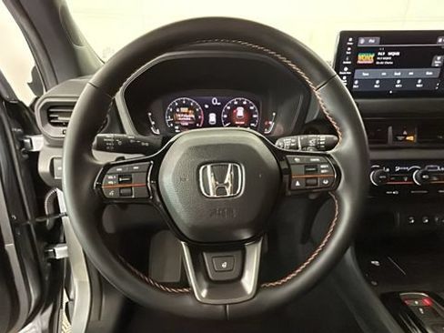 Used 2026 Honda Pilot TrailSport image 14