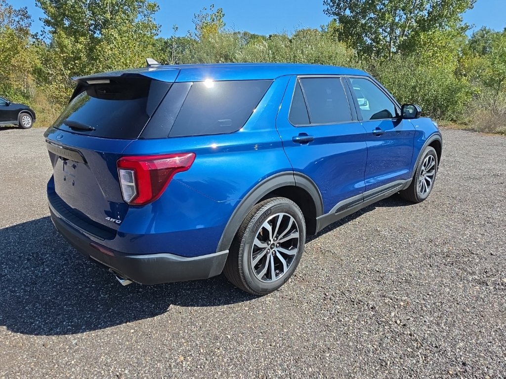 Used 2022 Ford Explorer ST-Line AWD/4WD image 7