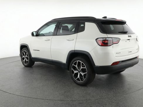 Used 2025 Jeep Compass Limited AWD/4WD image 6