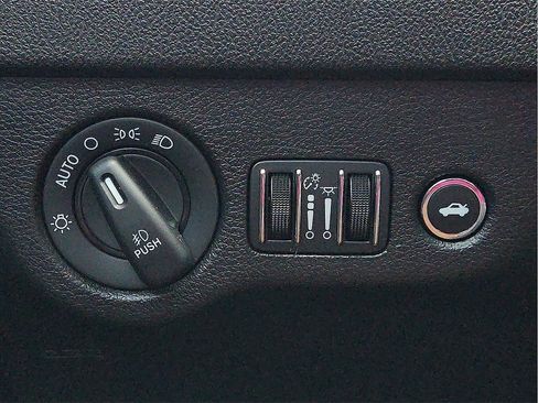 Used 2022 Dodge Charger R/T w/ Driver Convenience Group image 17