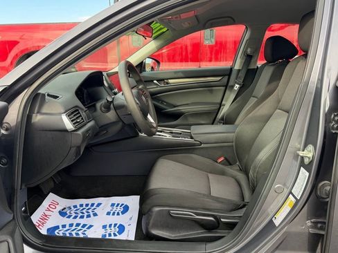 Used 2019 Honda Accord LX image 12