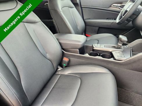 New 2026 Kia Sportage EX w/ EX Panorama Roof Package FWD image 10