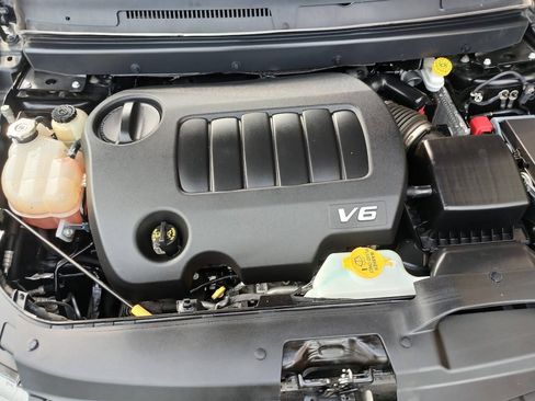 Used 2019 Dodge Journey Crossroad FWD image 21