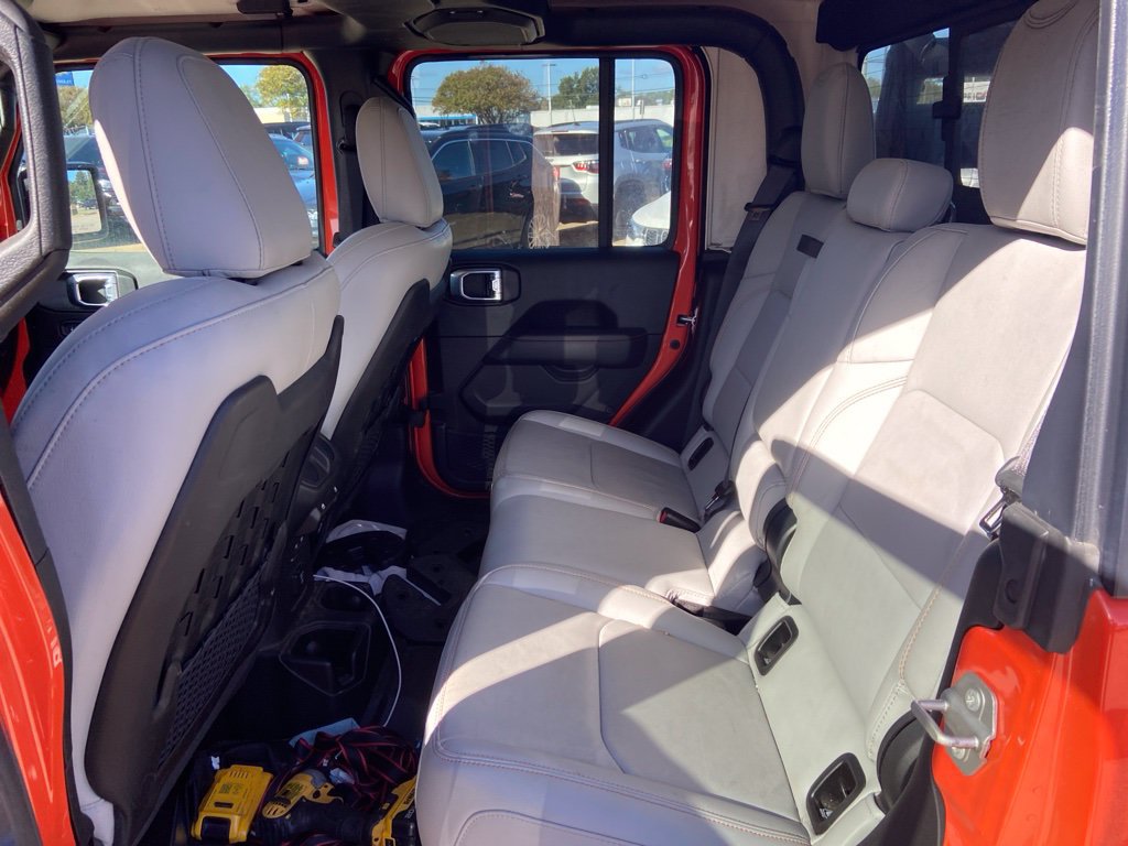 Used 2023 Jeep Gladiator Mojave w/ LED Lighting Group AWD/4WD image 63