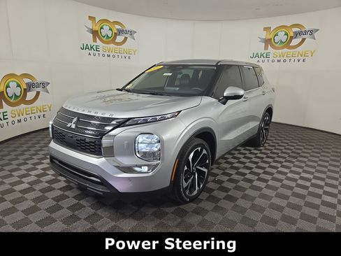 Used 2022 Mitsubishi Outlander SE AWD/4WD image 3