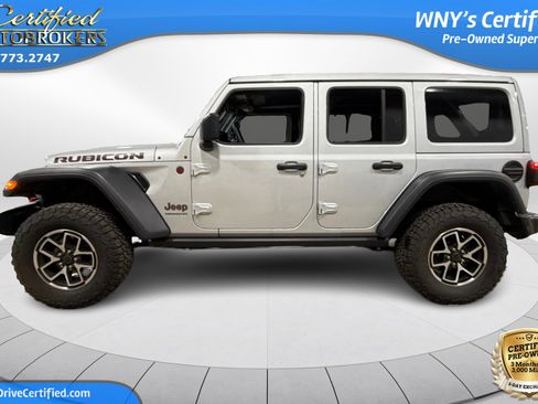 Used 2024 Jeep Wrangler Rubicon w/ Technology Group AWD/4WD image 9
