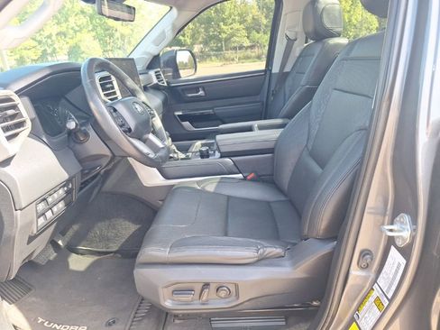 Used 2022 Toyota Tundra Limited image 31