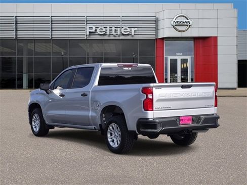 Used 2022 Chevrolet Silverado 1500 Custom image 4