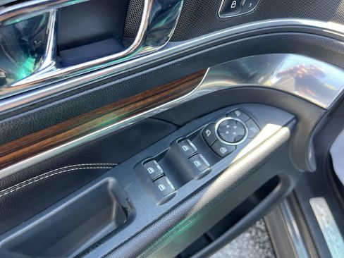 Used 2016 Ford Explorer Limited FWD image 15