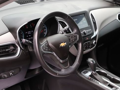Used 2018 Chevrolet Equinox LT AWD/4WD image 13
