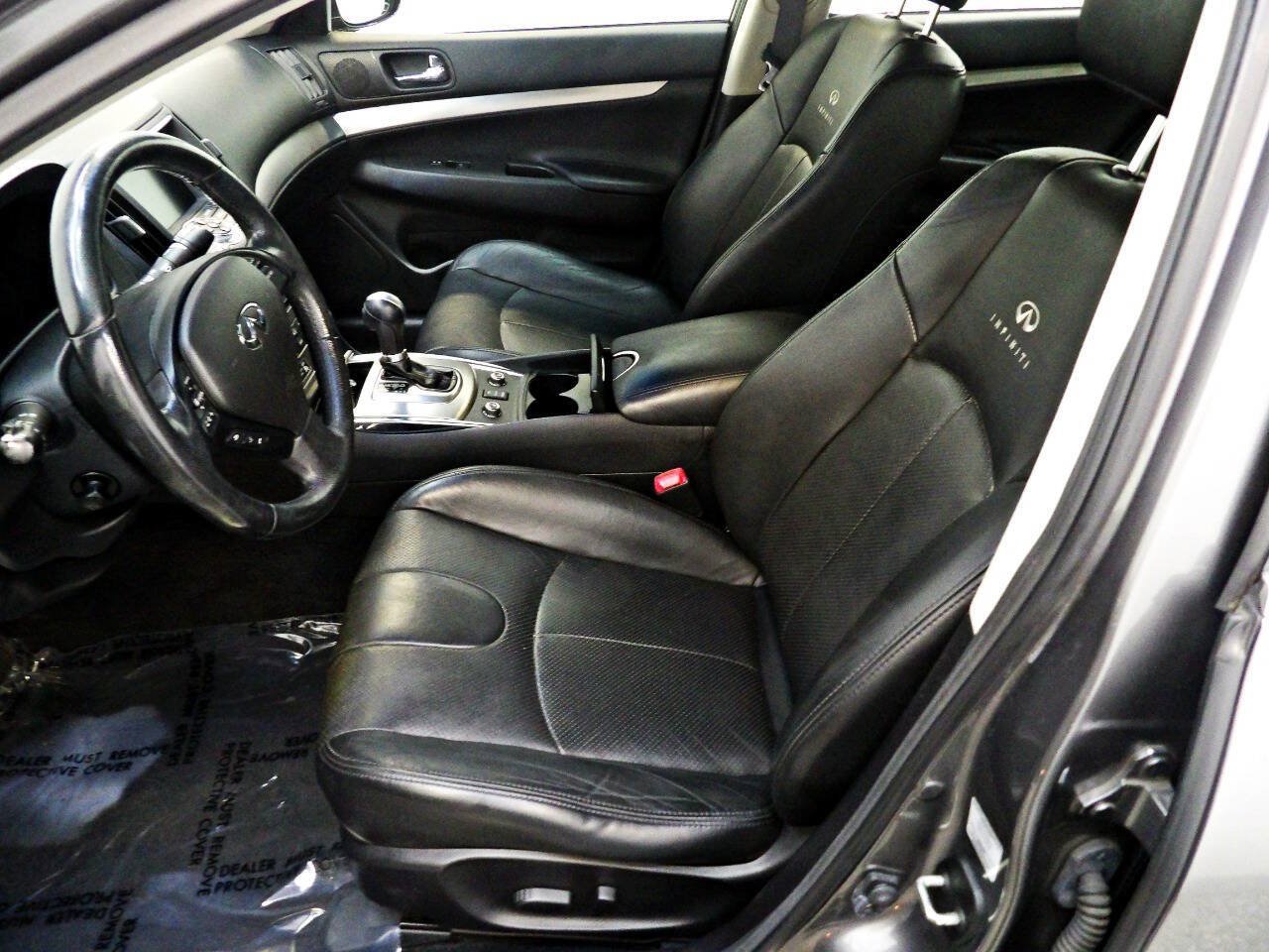 Used 2013 INFINITI G37 x Sedan w/ Premium Pkg AWD/4WD image 8