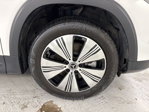 Certified 2023 Mercedes-Benz EQB 300 4MATIC image 13