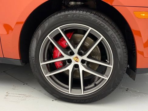 Used 2024 Porsche Macan S image 46