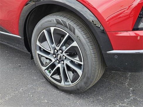 New 2025 Cadillac Optiq Sport 2 w/ LPO, Floor Liner Package image 8