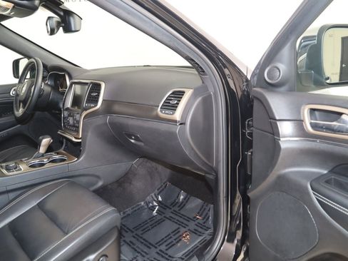 Used 2017 Jeep Grand Cherokee Limited AWD/4WD image 44