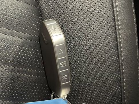 Used 2024 Kia Sorento SX Prestige image 43