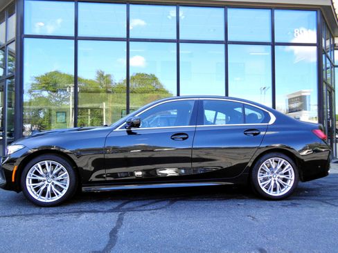 Used 2024 BMW 330i xDrive 330i xDrive Sedan image 8