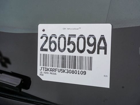 Used 2019 Toyota Prius LE w/ Carpet Mat Package image 26