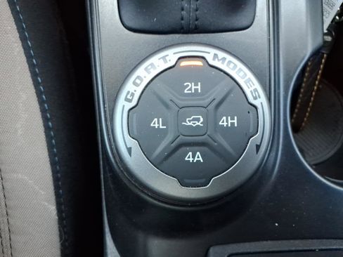 Used 2023 Ford Bronco Wildtrak AWD/4WD image 24