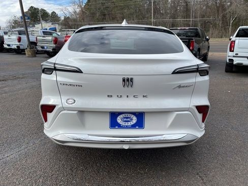 Used 2024 Buick Envista Avenir image 4