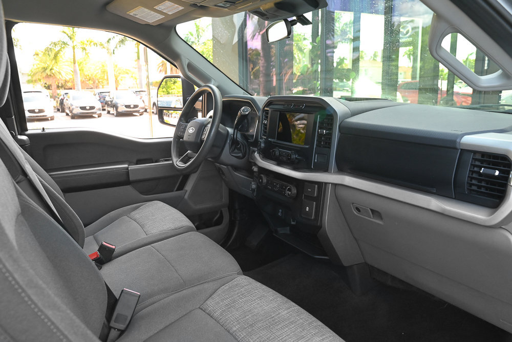 Used 2022 Ford F150 XLT w/ Trailer Tow Package RWD image 16
