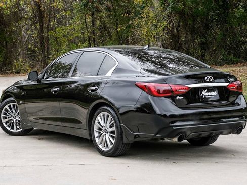 Used 2018 INFINITI Q50 Luxe w/ Essential Package (3.0T Luxe) image 11
