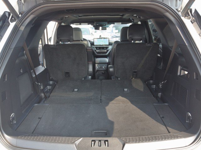 Used 2025 Ford Explorer ST AWD/4WD image 35