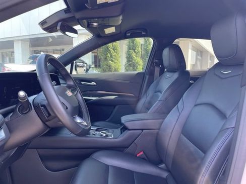 Used 2024 Cadillac XT4 Sport w/ Cold Weather Package FWD image 11