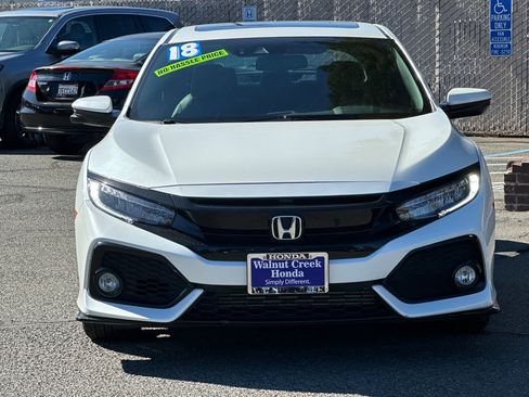Used 2018 Honda Civic Sport Touring image 6