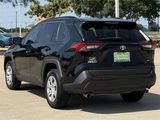 Used 2021 Toyota RAV4 LE image 3