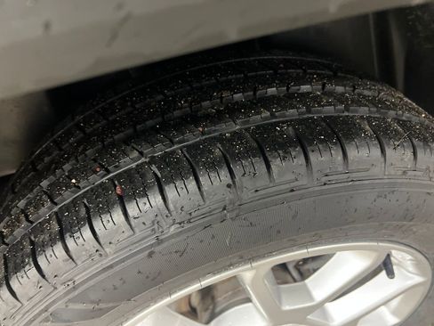 Used 2020 Jeep Renegade Latitude w/ Cold Weather Group image 10