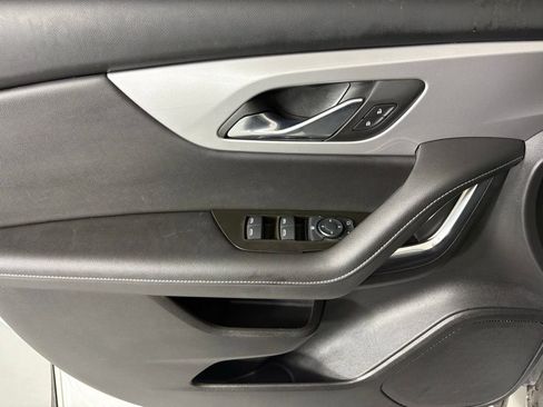 Used 2025 Chevrolet Blazer LT image 22