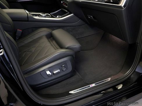 Certified 2024 BMW X5 xDrive40i w/ M Sport Package image 40