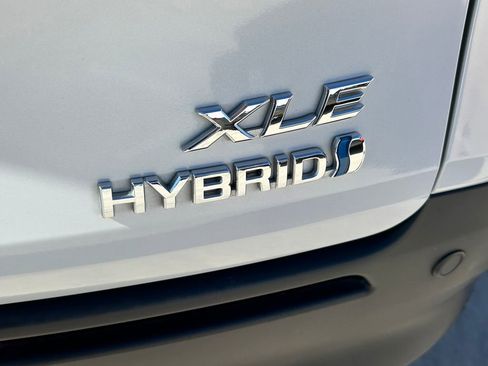 Certified 2024 Toyota Sienna XLE w/ XLE Plus Package image 13