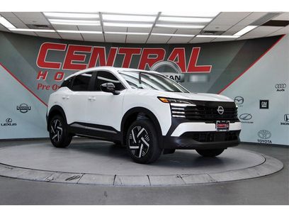 New 2026 Nissan Kicks SV