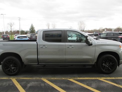 Used 2023 Chevrolet Silverado 1500 RST w/ Protection Package image 6