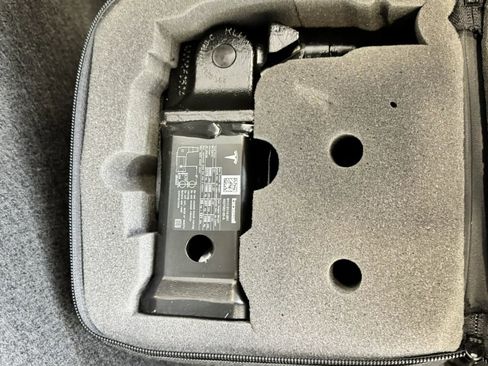 Used 2017 Tesla Model X 100D image 45