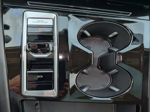 Used 2025 Volkswagen Atlas Peak Edition SE image 37