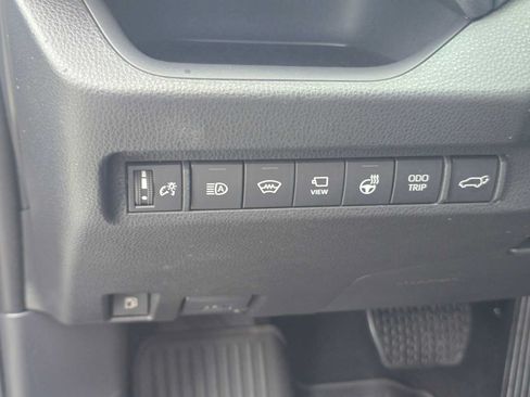 Certified 2025 Toyota RAV4 XSE AWD/4WD image 22