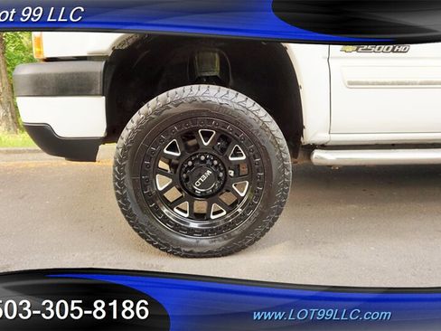Used 2006 Chevrolet Silverado 2500 LT AWD/4WD image 32