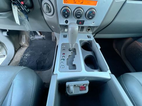 Used 2006 Nissan Titan LE w/ (T01) Tow Pkg image 20