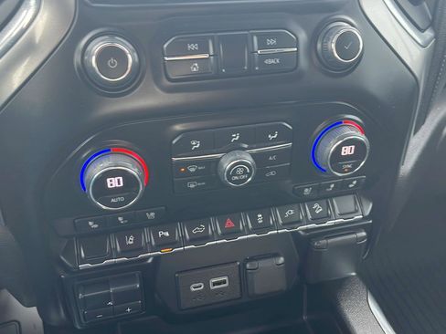 Used 2022 Chevrolet Silverado 2500 LTZ w/ LTZ Plus Package image 15